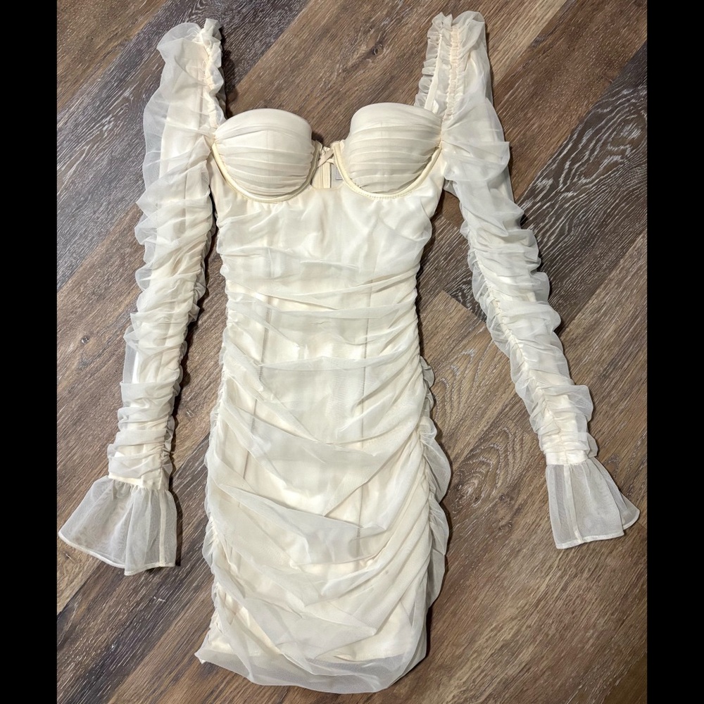 Oh Polly / White Dress